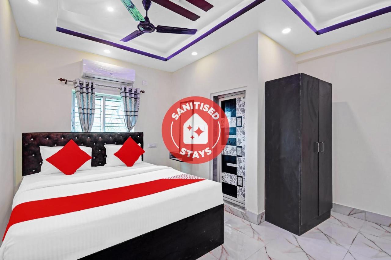 Oyo 86602 Hotel Dream Palace Колката Екстер'єр фото
