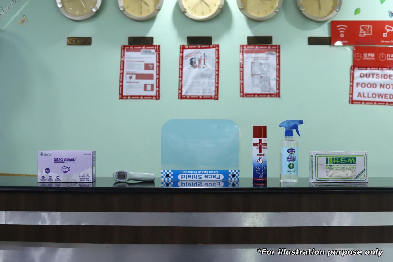 Oyo 86602 Hotel Dream Palace Колката Екстер'єр фото